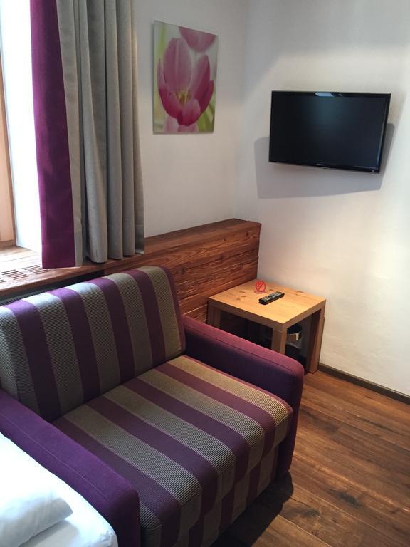 Pension Schmidinger キッツビュール 部屋 写真
