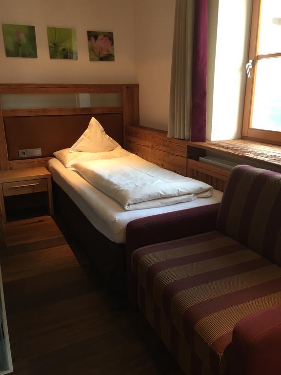 Pension Schmidinger キッツビュール 部屋 写真